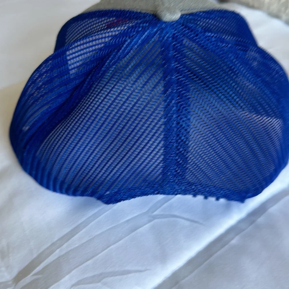 Cap. Never worn - Picture 4 of 4